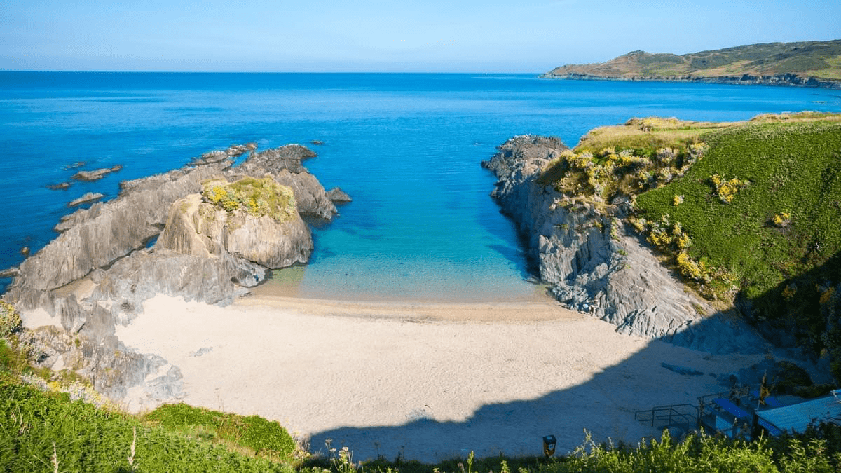 The hidden Gem, Barricane Beach The hidden Gem, Barricane Beach