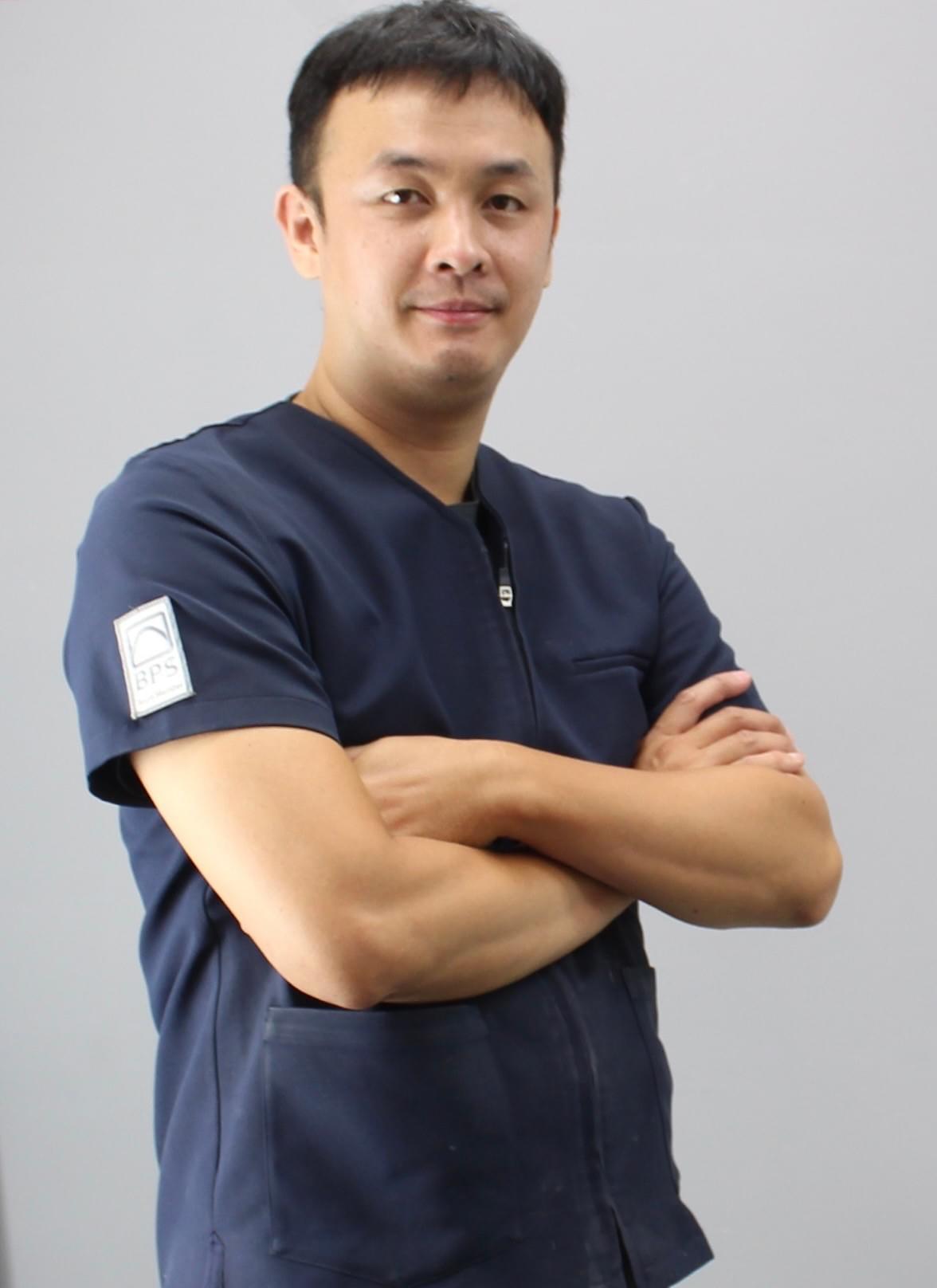 均潔牙醫診所,吸附式活動假牙團隊,林鉦凱技工師 均潔牙醫診所,吸附式活動假牙團隊,林鉦凱技工師