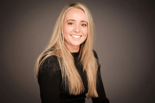 Portrait of Lynsey. Belfast Anxiety Counsellor. Portrait of Lynsey. Belfast Anxiety Counsellor.