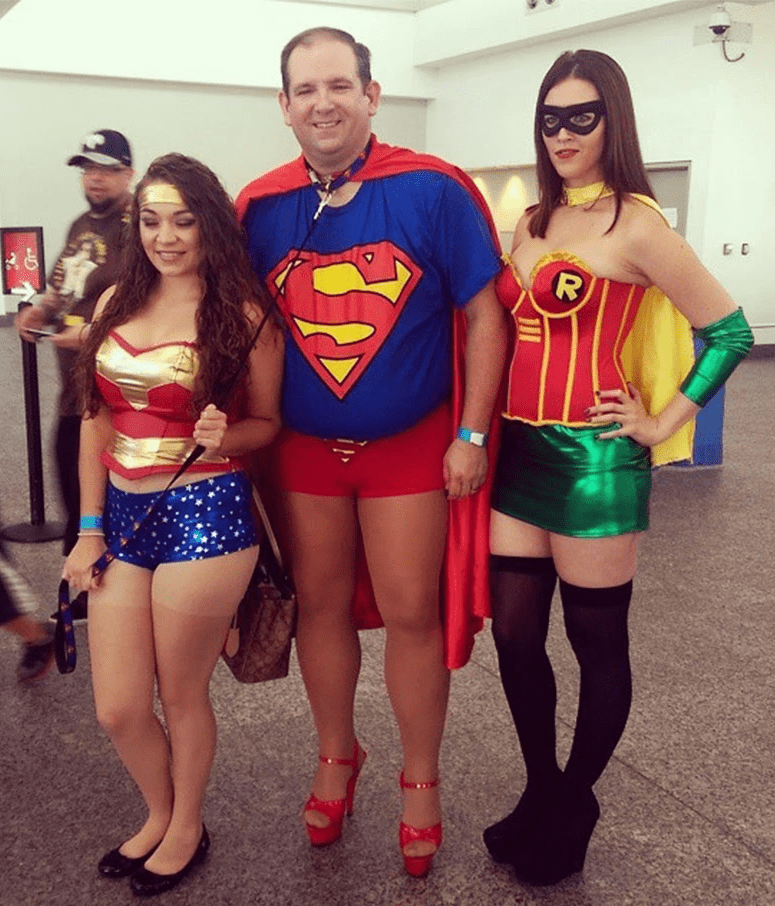 Wonder Woman, Robin and their Superbitch on a leash at Baltimore Comic-Con 2014 Wonder Woman, Robin and their Superbitch on a leash at Baltimore Comic-Con 2014