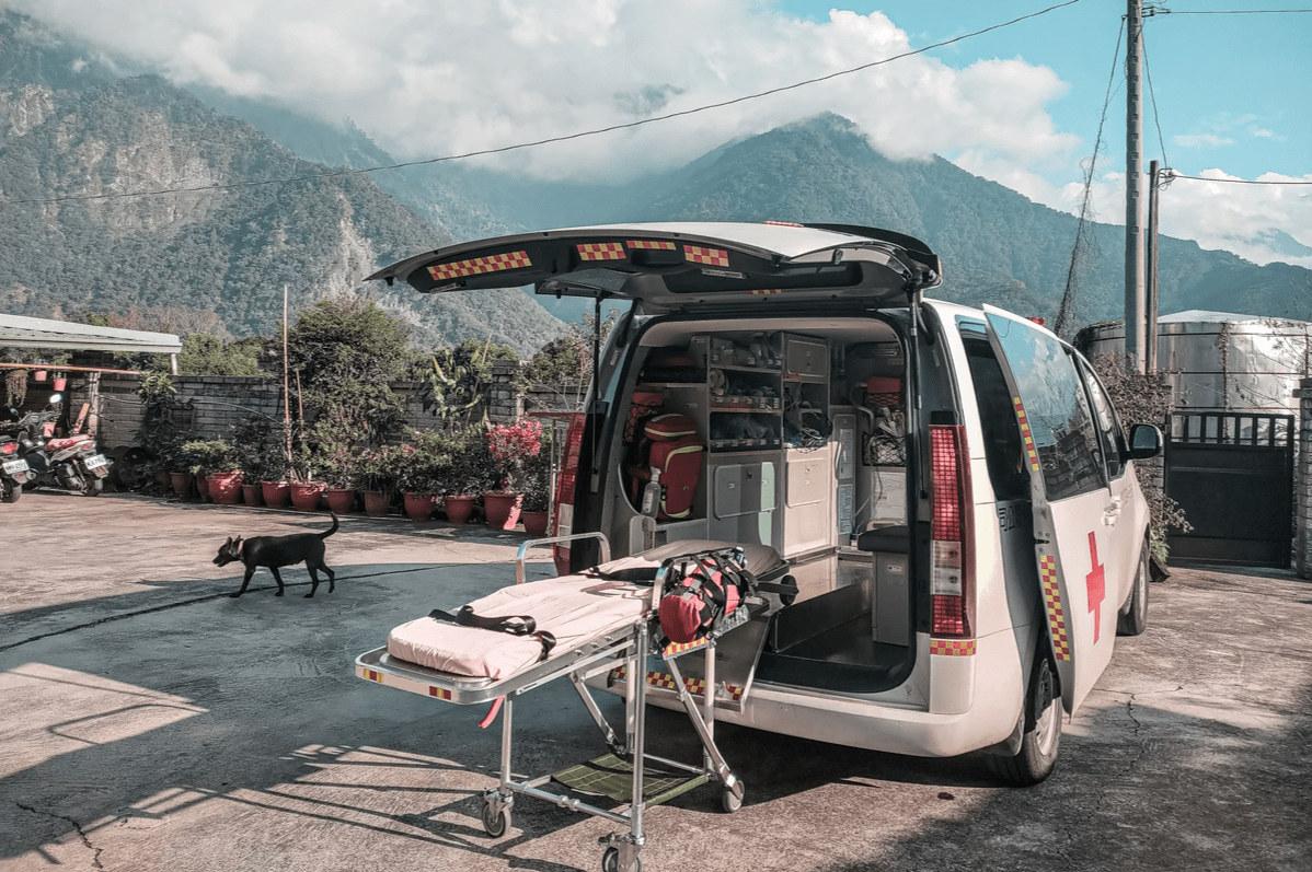 救護車服務 救護車服務