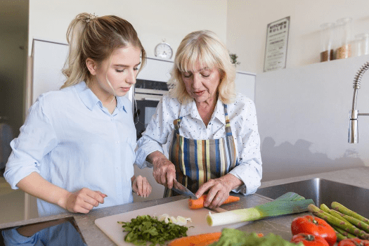 cuisiner colocataires cohabitation intergénérationnelle colibree intergénération logement partagé solidaire cuisiner colocataires cohabitation intergénérationnelle colibree intergénération logement partagé solidaire
