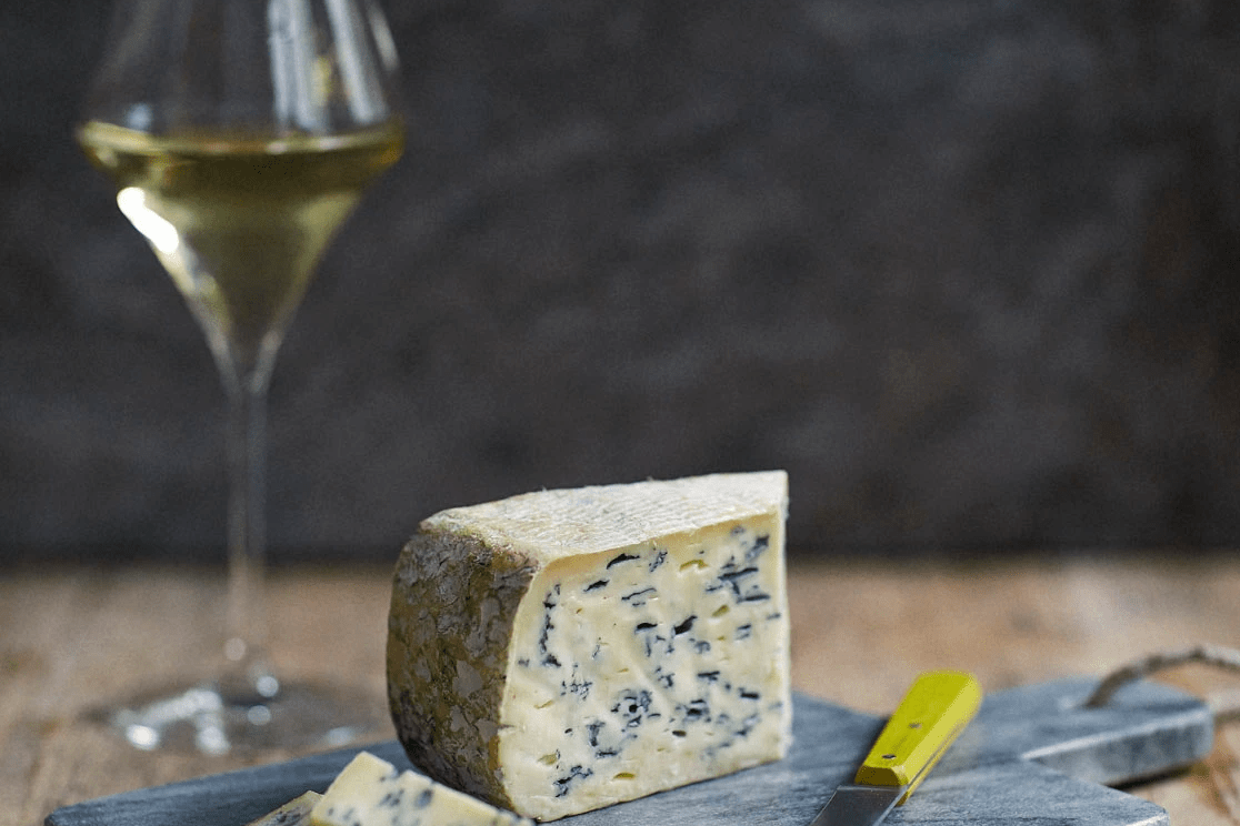 wine and cheese tasting, accords vins et fromages, soirée dégustation, atelier, atelier de dégustation, dégustation de vins wine and cheese tasting, accords vins et fromages, soirée dégustation, atelier, atelier de dégustation, dégustation de vins