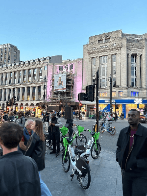 dockless service causes problems with clutter or maintenance dockless service causes problems with clutter or maintenance