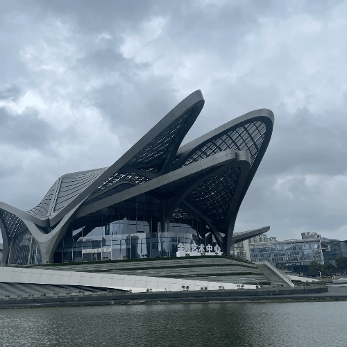 Zhuhai Jinwan Civic Art Centre designed by Zaha Hadid Architects at dusk Zhuhai Jinwan Civic Art Centre designed by Zaha Hadid Architects at dusk