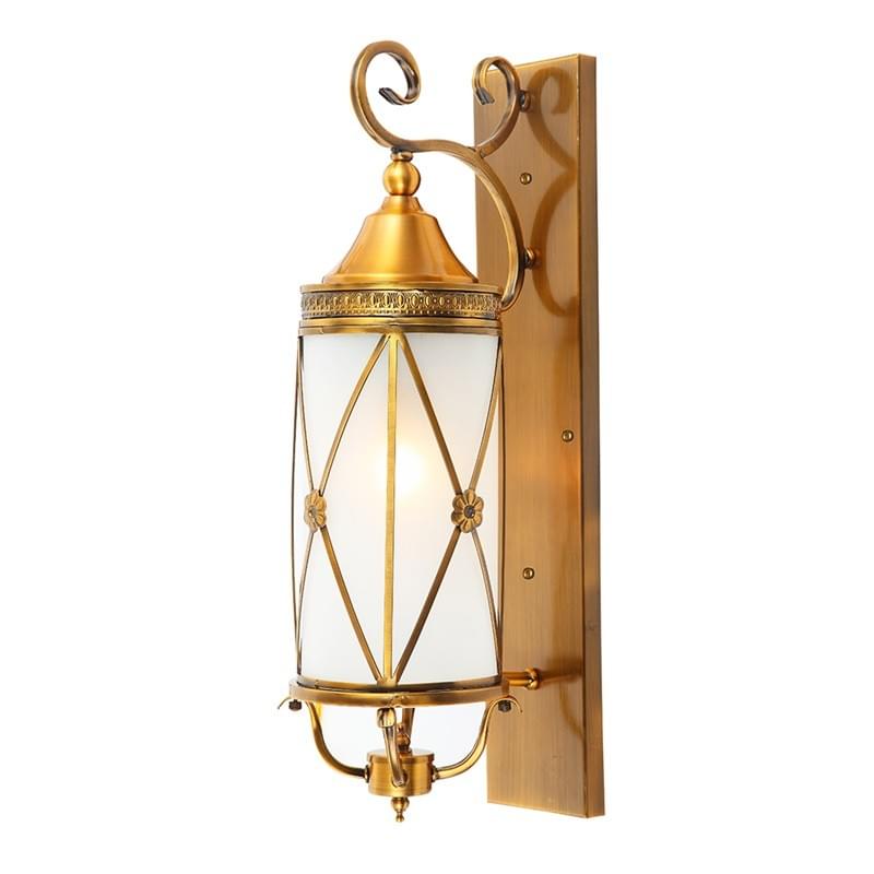 Gold mosque wall lamp with Islamic pattern Gold mosque wall lamp with Islamic pattern