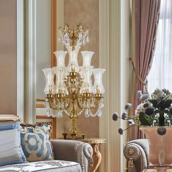 9-light French style luxury brass table lamp for elegant living rooms 9-light French style luxury brass table lamp for elegant living rooms