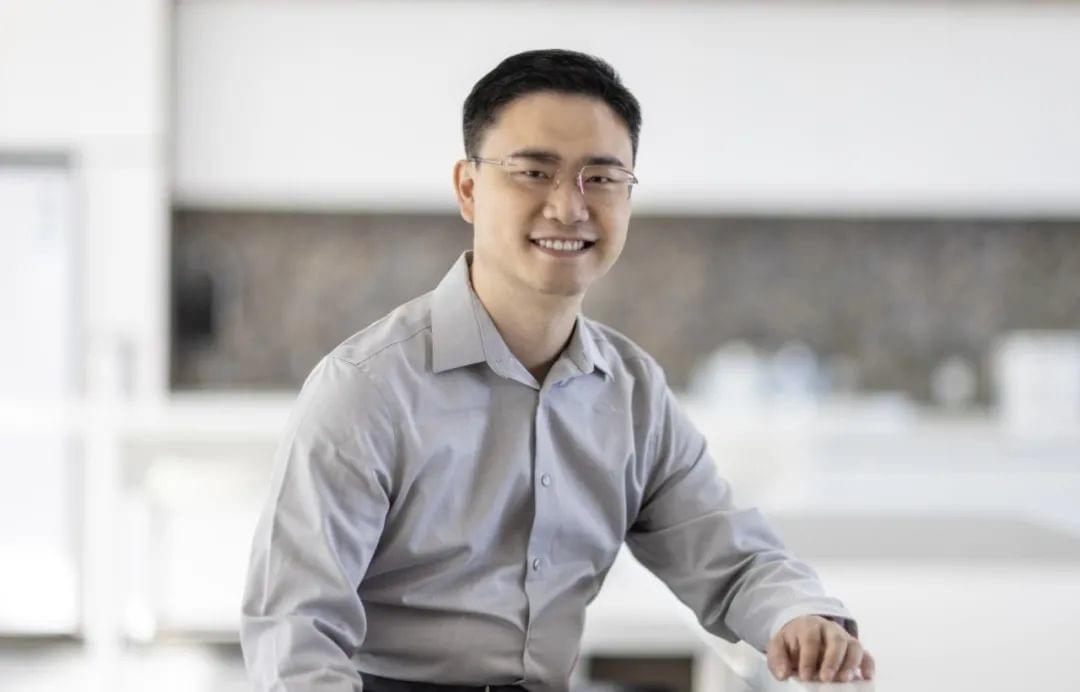 Dr. Zhang Xiao, Co-founder and CEO of Syneron Tech Dr. Zhang Xiao, Co-founder and CEO of Syneron Tech