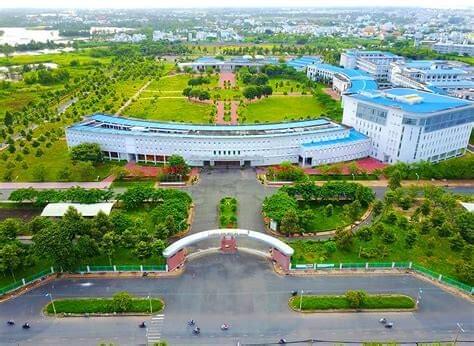 Site of the 2014 Cooperative Learning Research Study in An Giang University Site of the 2014 Cooperative Learning Research Study in An Giang University