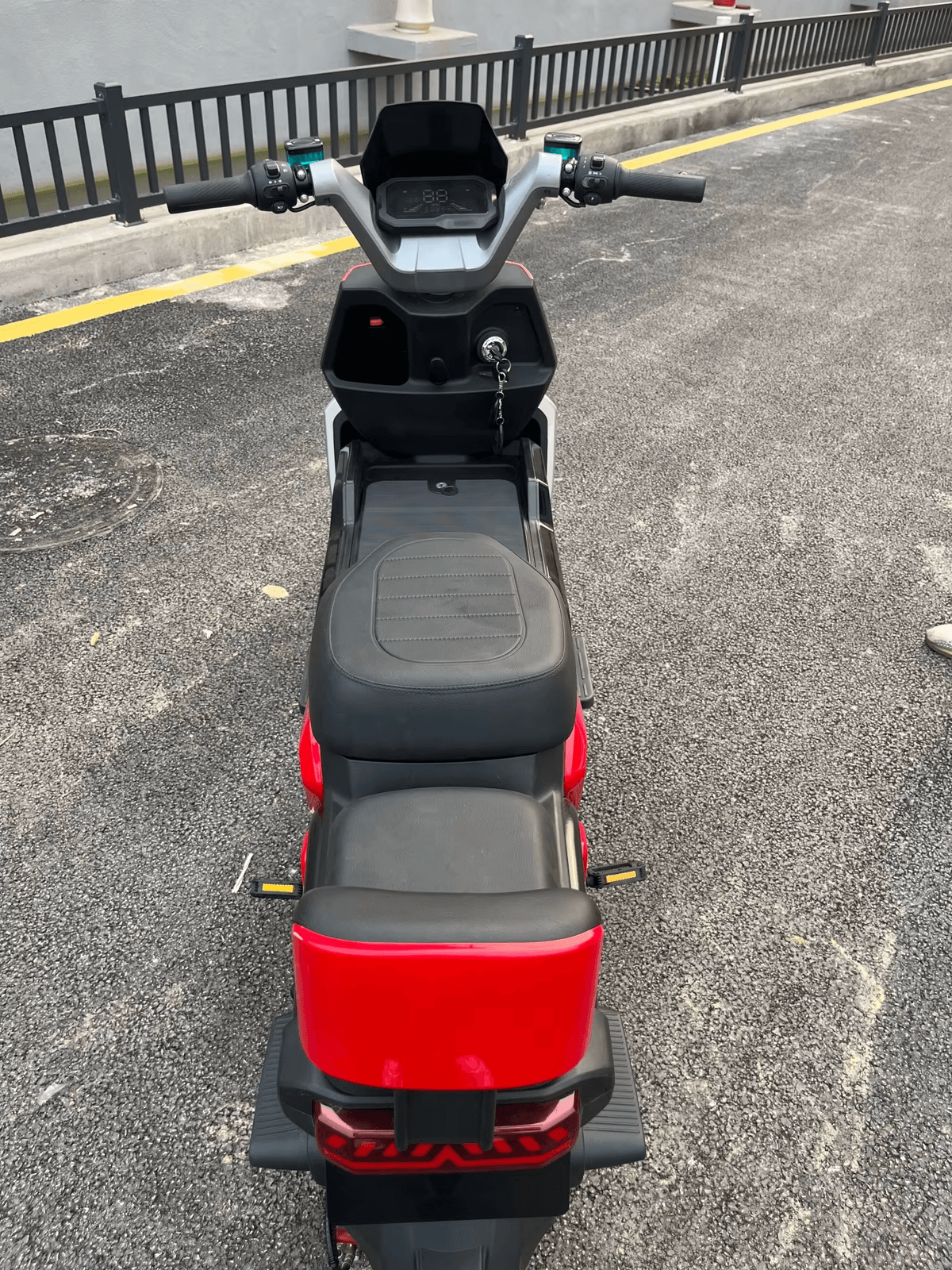 Electric Bicycle-1500W High Power Motor, long-lasting power, Lithium Battery