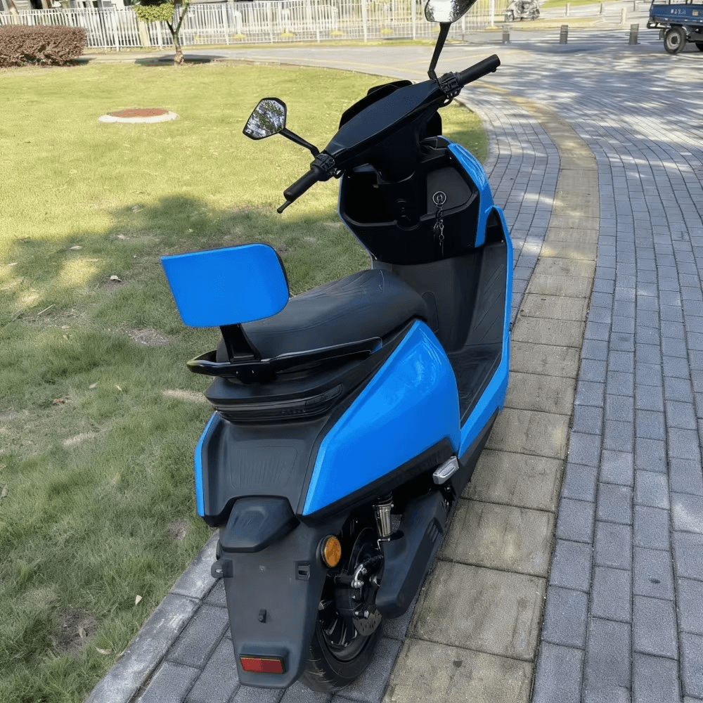 2000W High Speed Electric Motorcycle, Long Range, 3 Speed Control, 72V Lead-acid / Lithium Battery