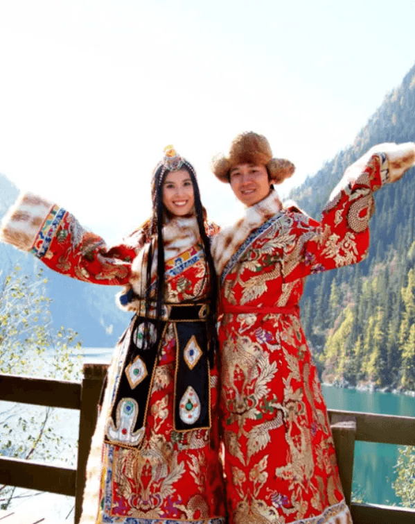 Guidetibet is a local travel agency offering authentic Tibet tours since 2004. Guidetibet is a local travel agency offering authentic Tibet tours since 2004.