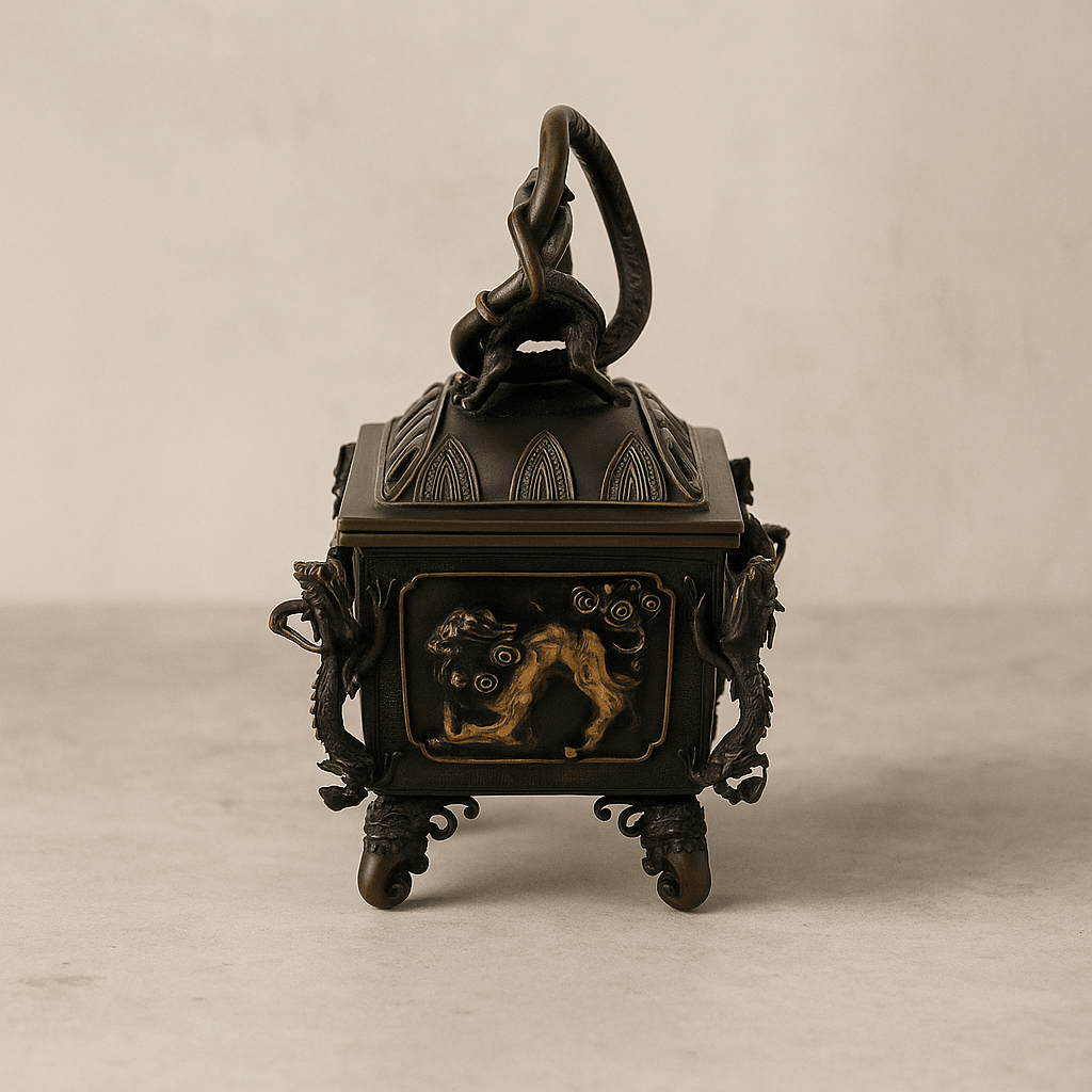 Neoi artisan burner made from aged brass, radiating quiet luxury and craft. Neoi artisan burner made from aged brass, radiating quiet luxury and craft.