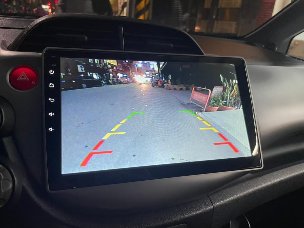 Honda Fit 倒車顯 Honda Fit 倒車顯