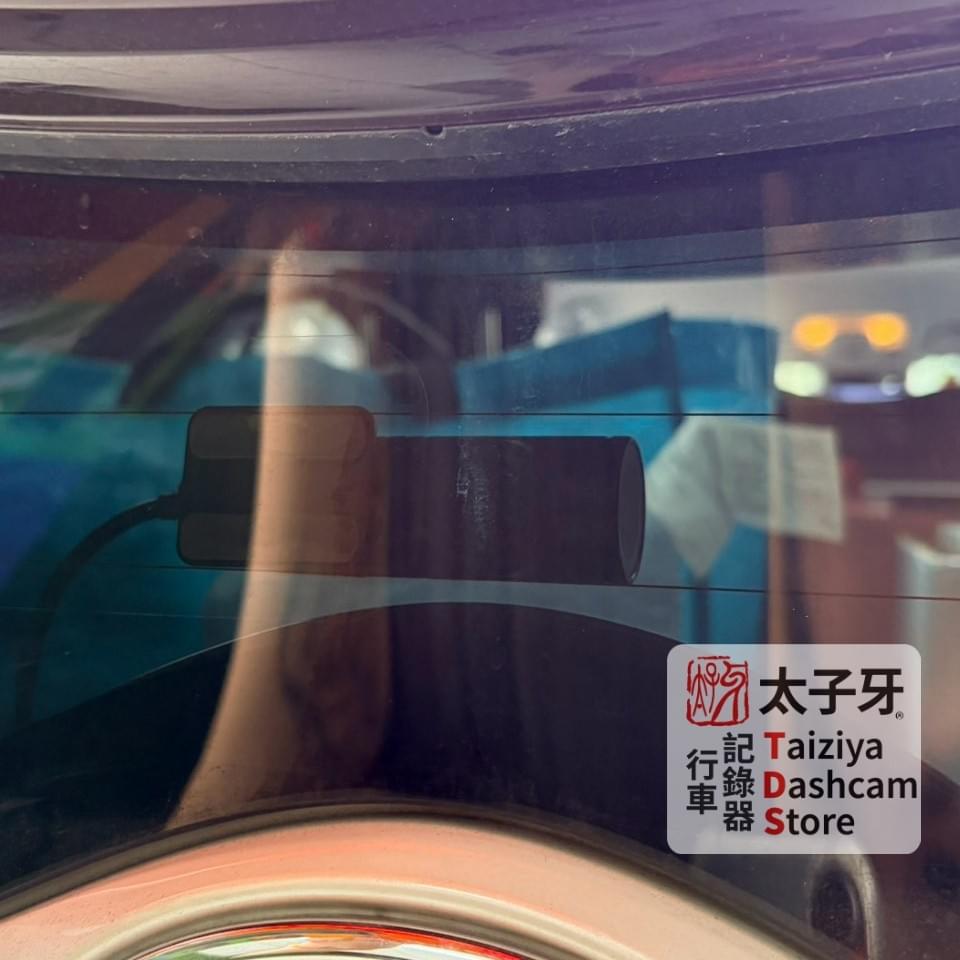 Prius PHV T1222 線材固定與飾板密合度示意 Prius PHV T1222 線材固定與飾板密合度示意