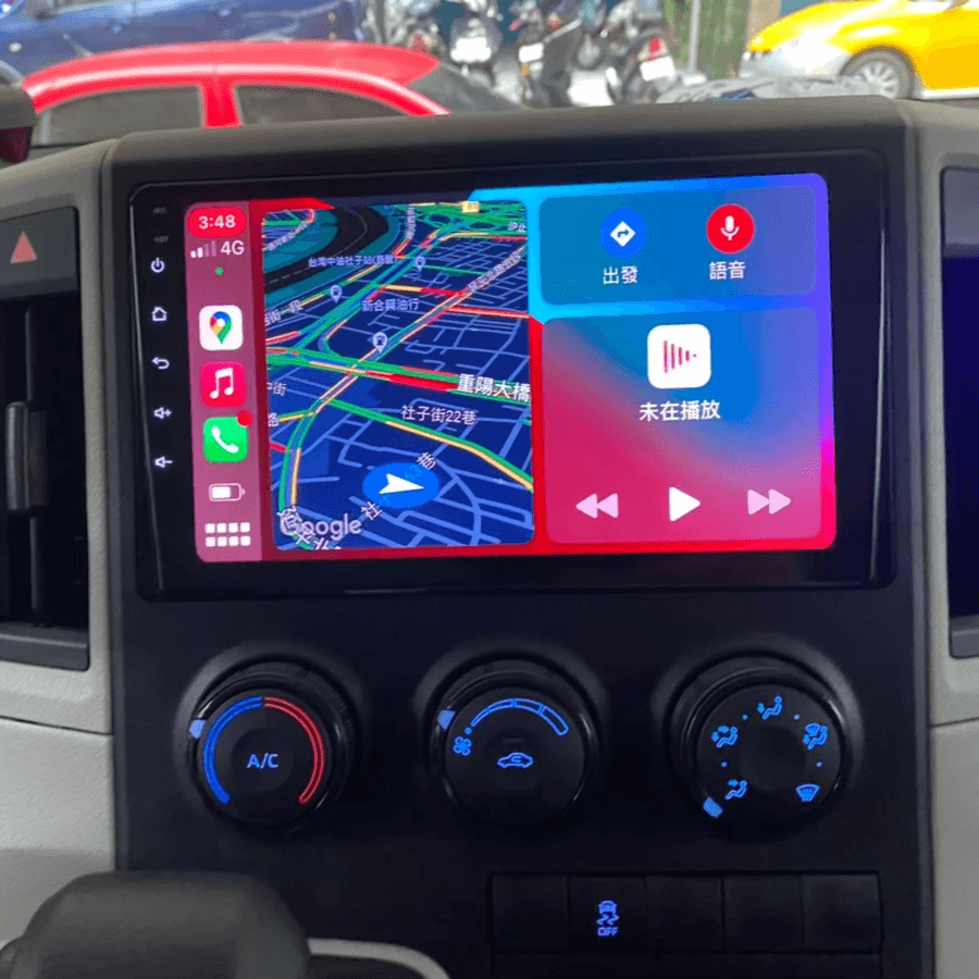 高解析觸控螢幕顯示 CarPlay 介面 高解析觸控螢幕顯示 CarPlay 介面