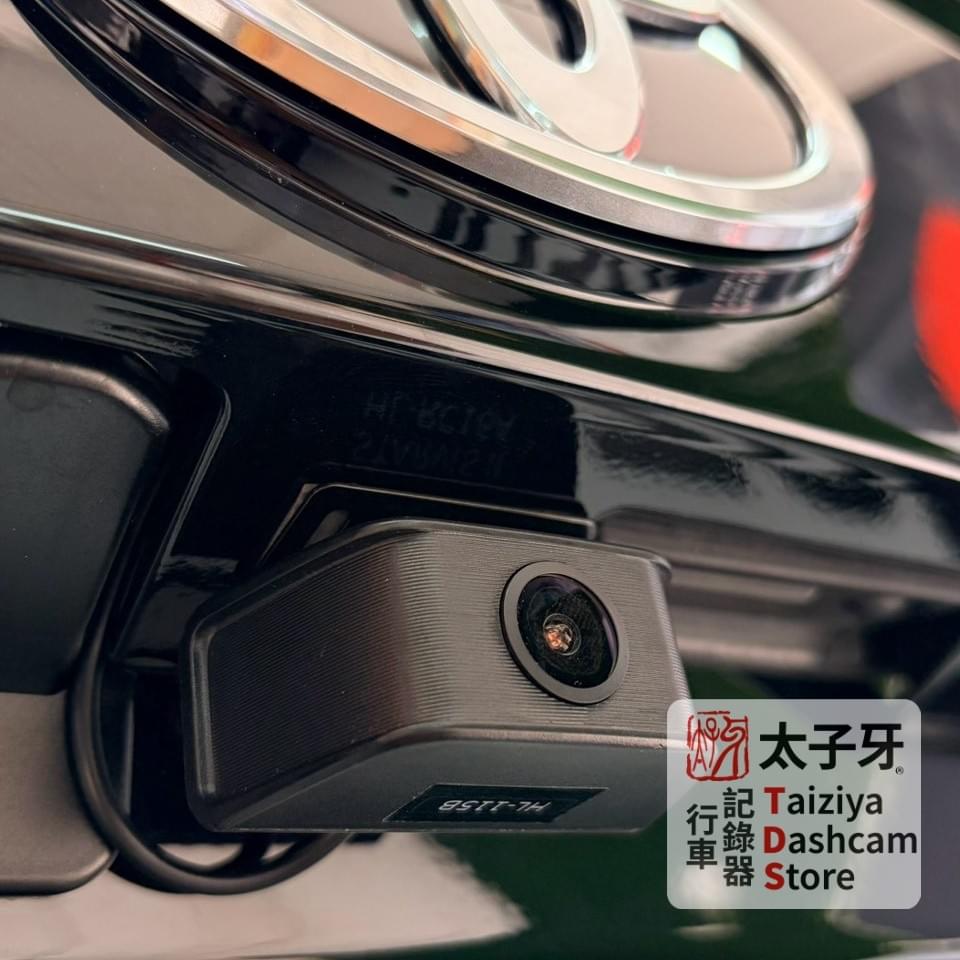 BZ4X 原車後視鏡位置與 M800 安裝角度示意圖 BZ4X 原車後視鏡位置與 M800 安裝角度示意圖
