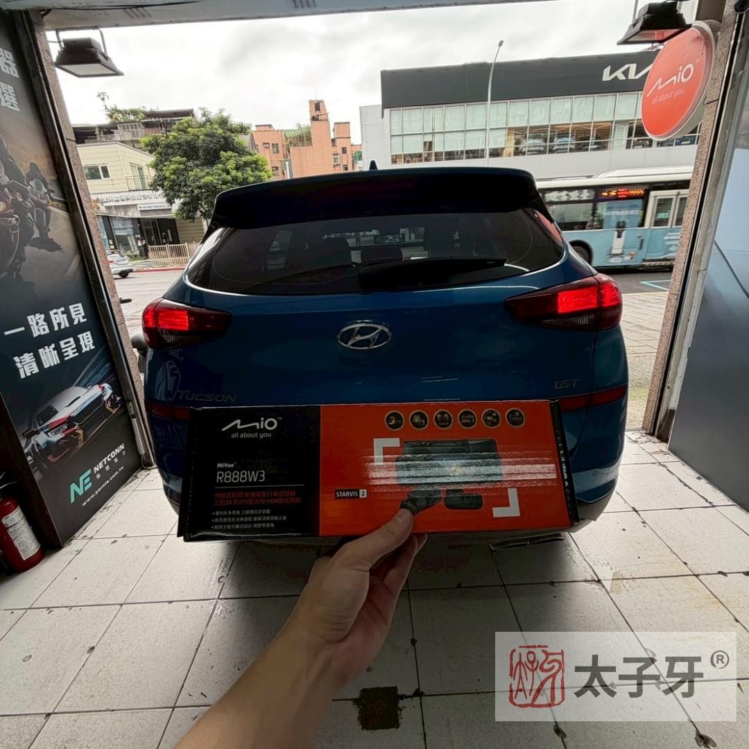 Mio R888W3 Sony STARVIS 2 夜間錄影示意 Mio R888W3 Sony STARVIS 2 夜間錄影示意