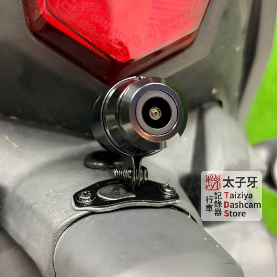太子牙南港門市 JOG 125 線材隱藏施工細節 太子牙南港門市 JOG 125 線材隱藏施工細節