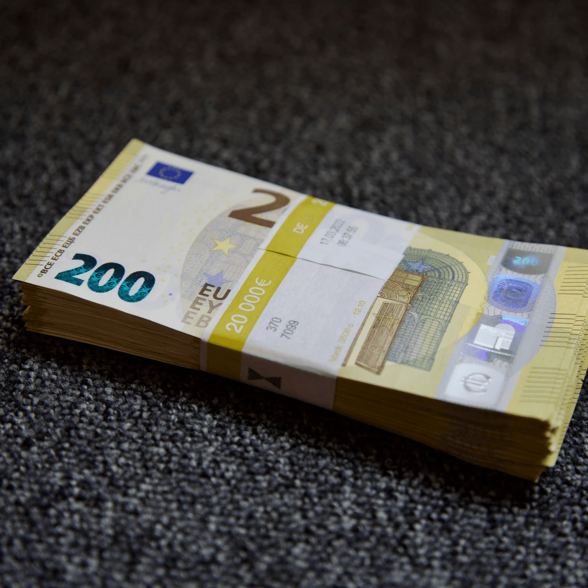 補洞與創業資金取得 補洞與創業資金取得
