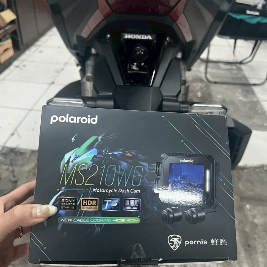 Polaroid MS210WG 安裝完工 Polaroid MS210WG 安裝完工