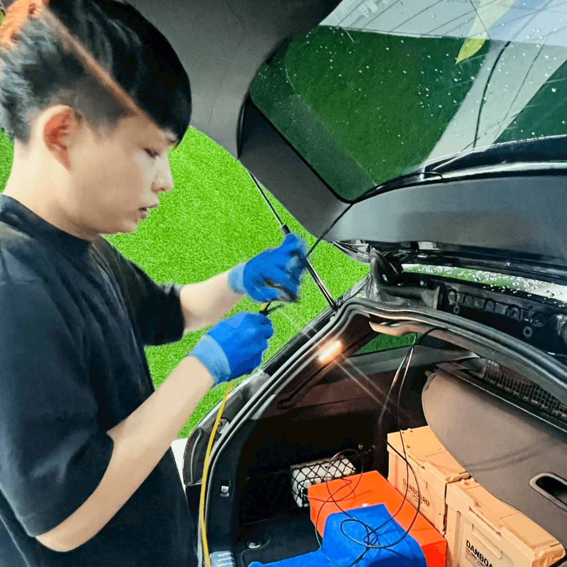 行車紀錄器MIO安裝畫面 行車紀錄器MIO安裝畫面