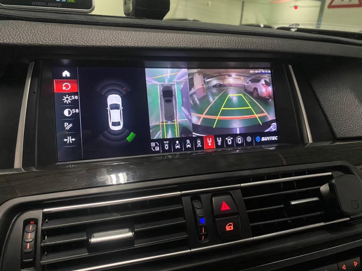 黑色BMW F11 520d側視360環景鏡頭安裝示意 黑色BMW F11 520d側視360環景鏡頭安裝示意
