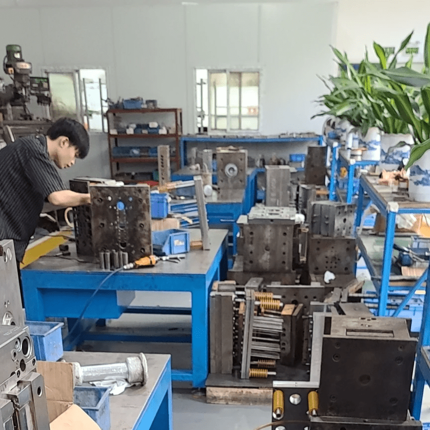 molding workshop of Shenzhen  MHC molding workshop of Shenzhen  MHC