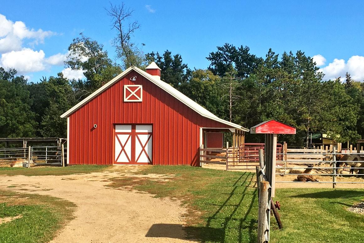 stall barn construction company | livestock shelter | loafing sheds | hay and feed storage buildings stall barn construction company | livestock shelter | loafing sheds | hay and feed storage buildings