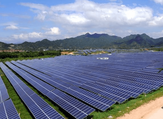 Gdzie kupić panele fotowoltaiczne? Maysun solar posiada zakłady produkcyjne modułów fotowoltaicznych w Chinach i Zjednoczonych Emiratach Arabskich, a także zagraniczne biura i magazyny paneli fotowoltaicznych w Niemczech, Włoszech, Polsce, na Węgrzech, w Holandii, Arabii Saudyjskiej, Indonezji i Zjednoczonych Emiratach Arabskich. Skontaktuj się z nami poprzez stronę internetową, telefon, e-mail, WhatsApp, Facebook, youtube, skontaktujemy się z Tobą w ciągu 24 godzin. Gdzie kupić panele fotowoltaiczne? Maysun solar posiada zakłady produkcyjne modułów fotowoltaicznych w Chinach i Zjednoczonych Emiratach Arabskich, a także zagraniczne biura i magazyny paneli fotowoltaicznych w Niemczech, Włoszech, Polsce, na Węgrzech, w Holandii, Arabii Saudyjskiej, Indonezji i Zjednoczonych Emiratach Arabskich. Skontaktuj się z nami poprzez stronę internetową, telefon, e-mail, WhatsApp, Facebook, youtube, skontaktujemy się z Tobą w ciągu 24 godzin.