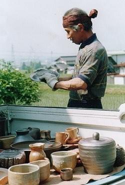 宮澤弘幸と相道寺焼の作品群 宮澤弘幸と相道寺焼の作品群