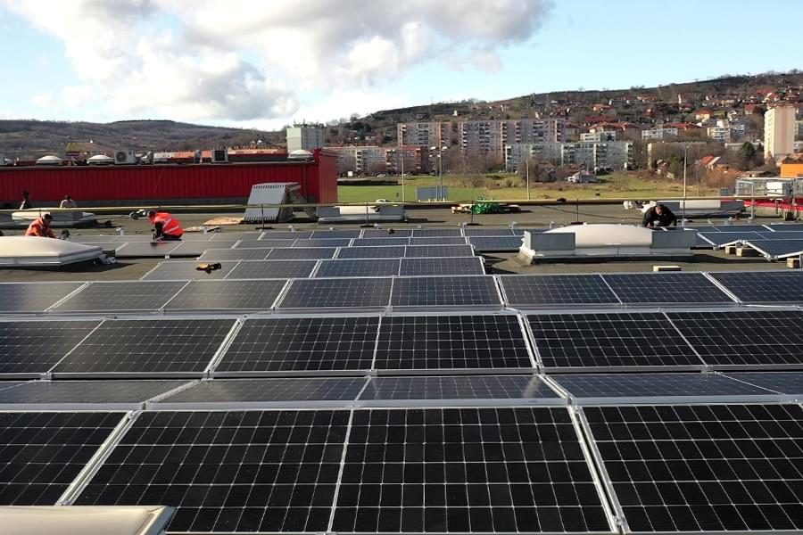 Het investeringsvrije samenwerkingsmodel helpt bedrijven met beperkte cashflow effectief om commerciële en industriële zonne-energieprojecten te starten. Het investeringsvrije samenwerkingsmodel helpt bedrijven met beperkte cashflow effectief om commerciële en industriële zonne-energieprojecten te starten.