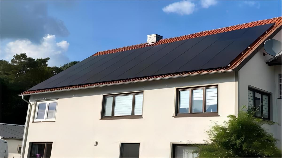 Maysun Solar TwiSun dubbelglas bifacial helsvart 390W-410W MONO PERC 210mm 120 celler solpanel Maysun Solar TwiSun dubbelglas bifacial helsvart 390W-410W MONO PERC 210mm 120 celler solpanel