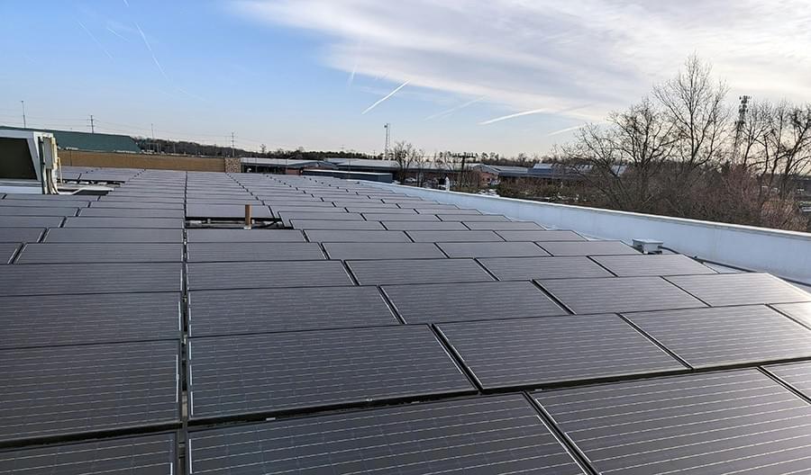 Come scegliere il tipo di modulo fotovoltaico più adatto per il settore commerciale e industriale nel 2025 Come scegliere il tipo di modulo fotovoltaico più adatto per il settore commerciale e industriale nel 2025