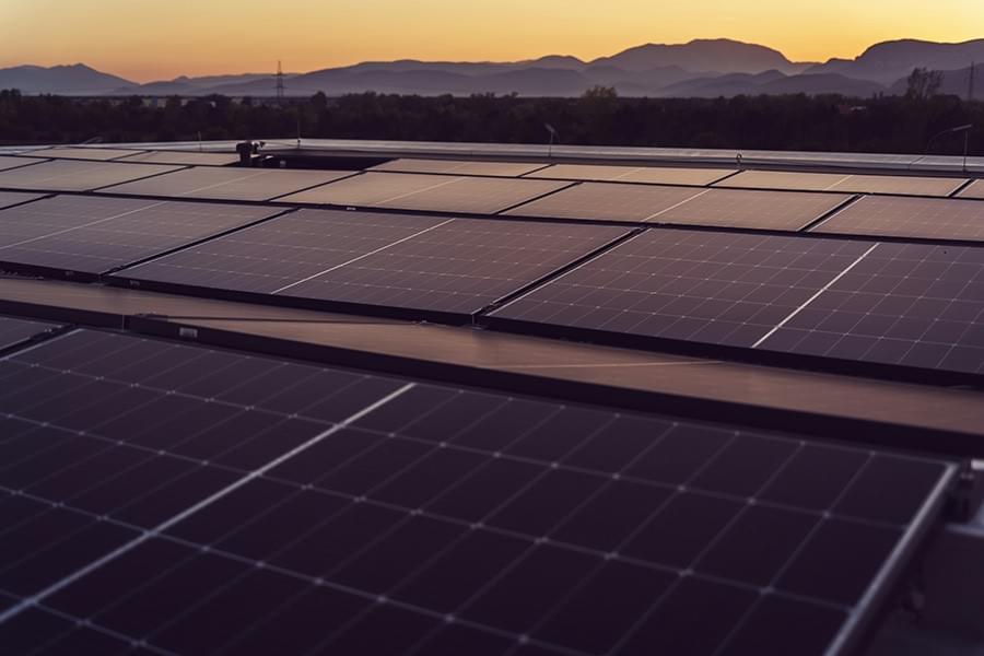 L’adeguamento delle strategie di acquisto dei moduli fotovoltaici richiede non solo una revisione logica, ma anche un cambiamento concreto nei meccanismi operativi L’adeguamento delle strategie di acquisto dei moduli fotovoltaici richiede non solo una revisione logica, ma anche un cambiamento concreto nei meccanismi operativi