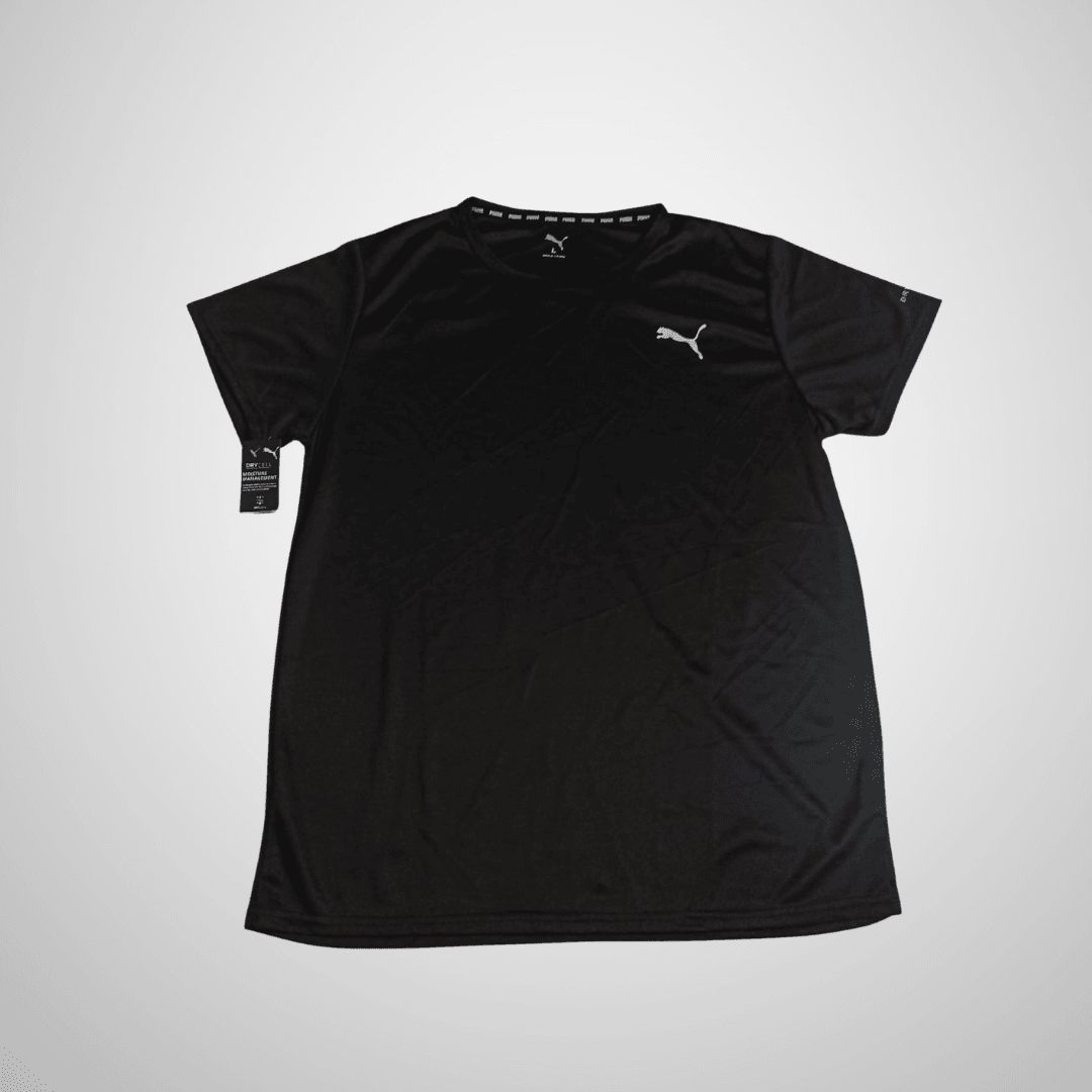 COLOR NEGRO-PLAYERA PUMA