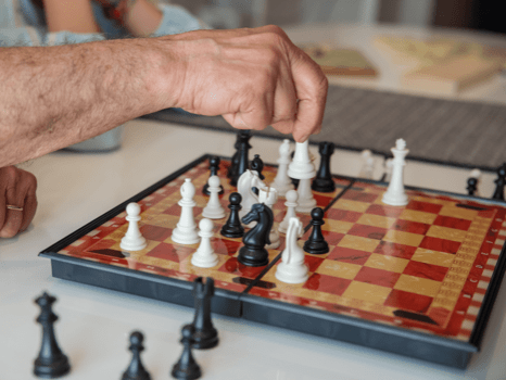 colibree intergeneration, echecs, jeu de société, cohab's, mémoire, scrabble, activité cérébrale, colibree intergeneration, echecs, jeu de société, cohab's, mémoire, scrabble, activité cérébrale,