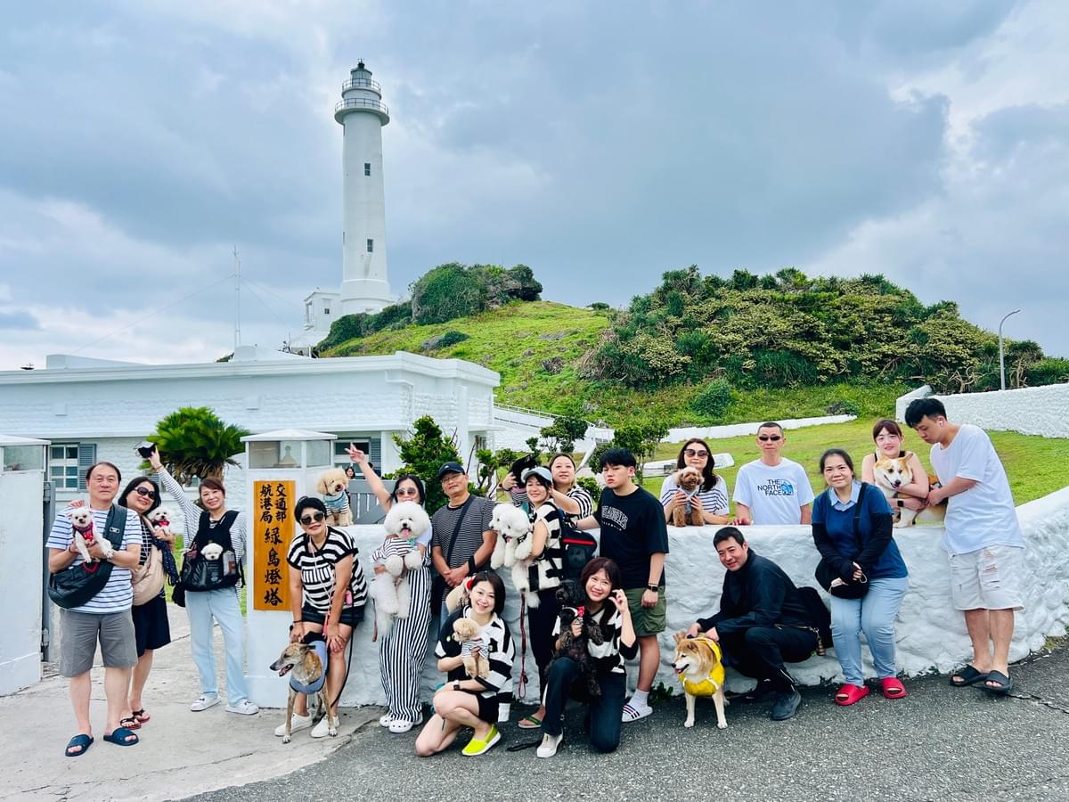 山與海之歌~東帶我去綠島!帆船鼻大草原.燈塔監獄.秘境黃金稻浪.私廚烤肉.海景美宿4日