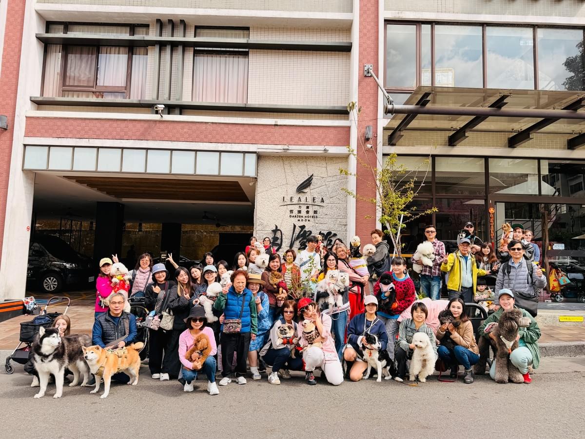 慢遊最美日月潭!季節限定七彩金針花.超人氣阿爸食堂.水豚君享日啡啡.力麗哲園飯店2日