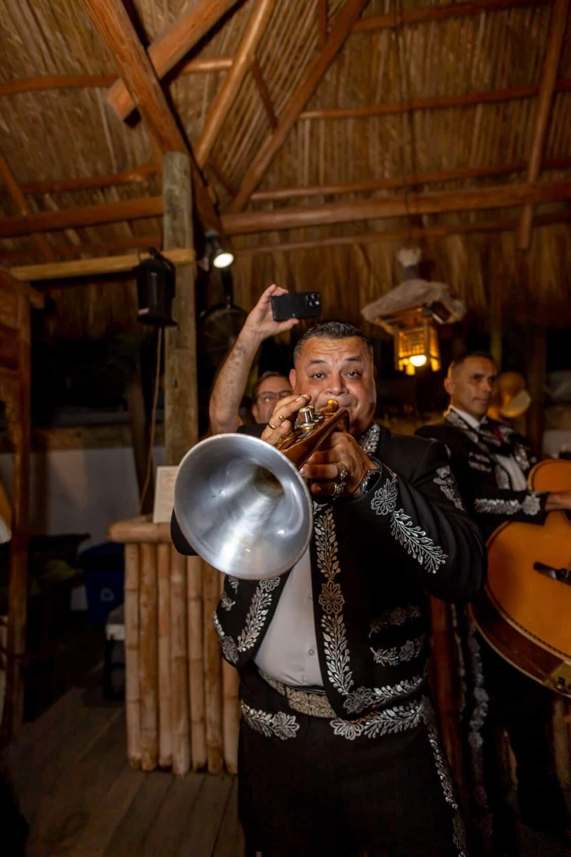We offer unique and personalized serenades for every occasion, ensuring that each melody resonates with the heart of your loved ones. Personalized Serenades What we offer 🎺 The best mariachi in Miami 🎶 Serenades | Weddings | Events 📍 Hialeah • Doral • Kendall 📞 786-832-5135 We offer unique and personalized serenades for every occasion, ensuring that each melody resonates with the heart of your loved ones. Personalized Serenades What we offer 🎺 The best mariachi in Miami 🎶 Serenades | Weddings | Events 📍 Hialeah • Doral • Kendall 📞 786-832-5135