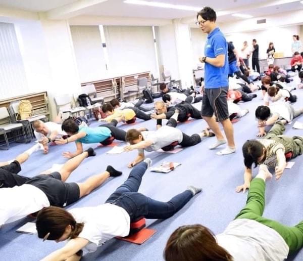 体感しやすいので集団への指導時や運動初心者にも喜ばれます 体感しやすいので集団への指導時や運動初心者にも喜ばれます