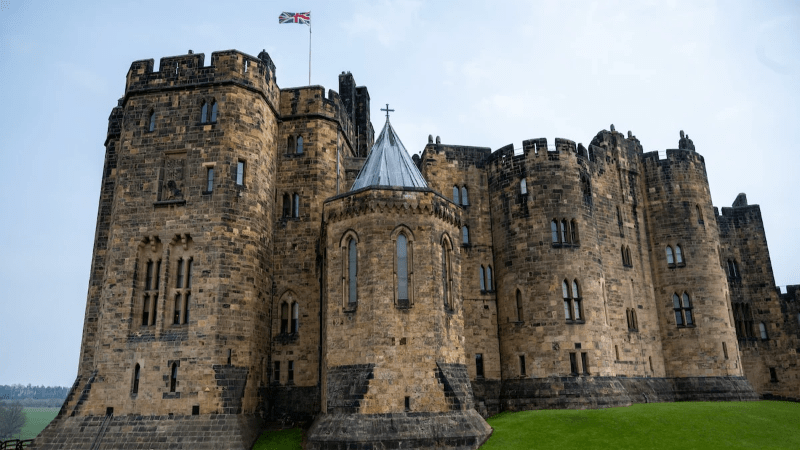 Scenic tour of Alnwick Castle, Northumberland Coast, and the Borders Scenic tour of Alnwick Castle, Northumberland Coast, and the Borders