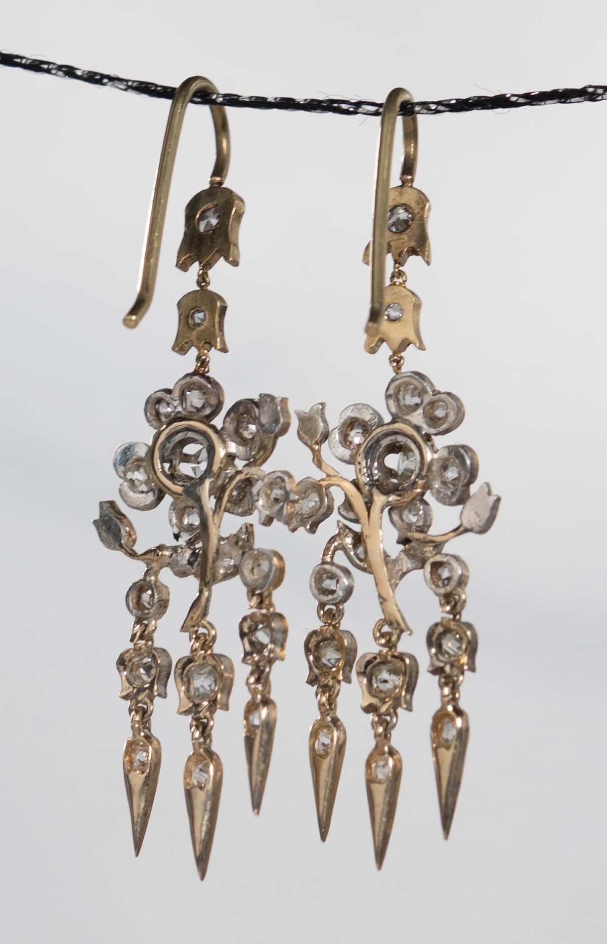 Diamond flower dangling earrings