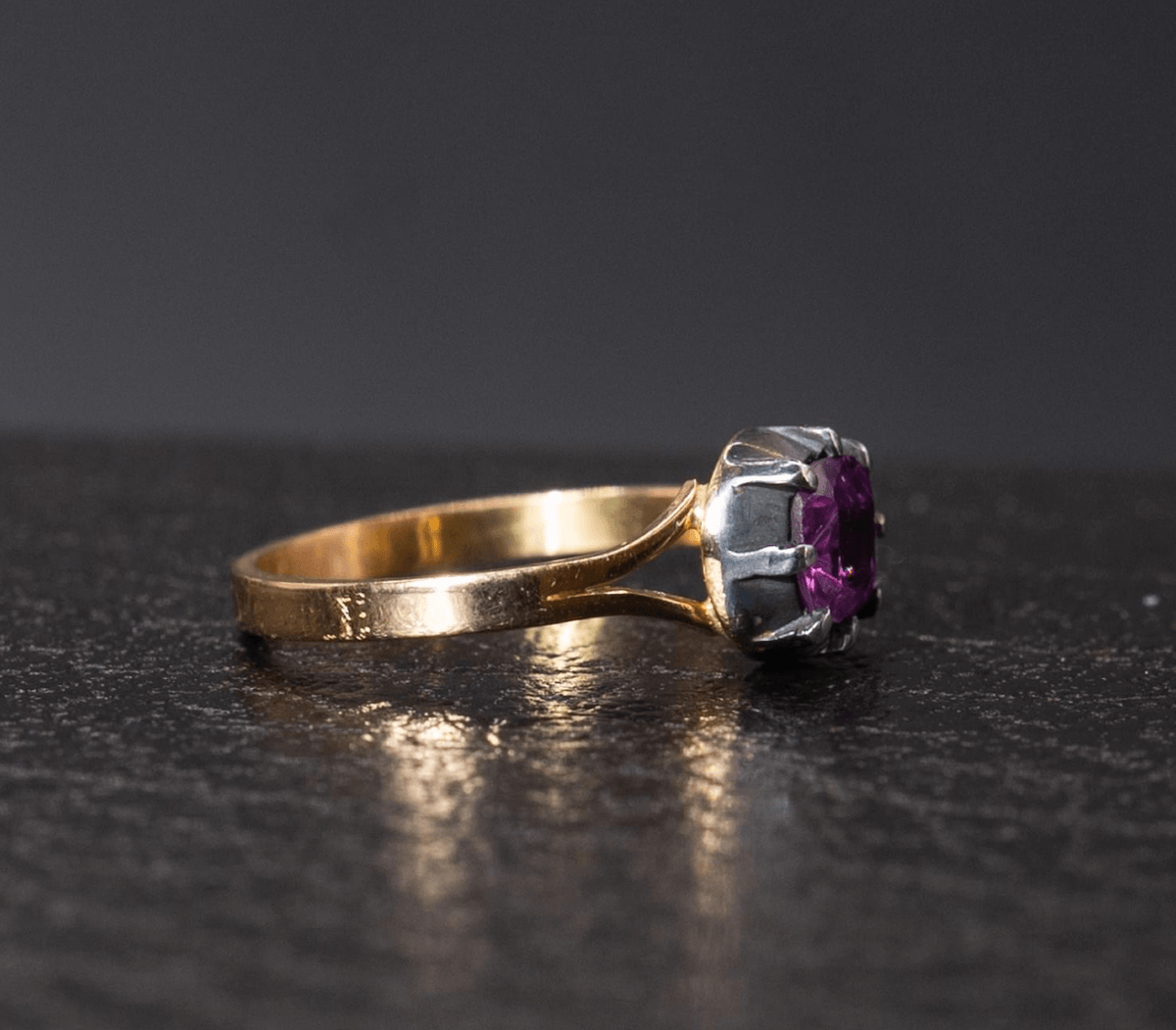 Pink sapphire ring