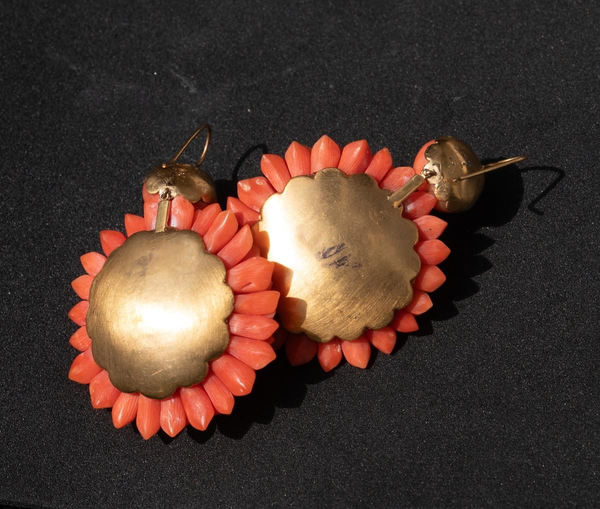 Antique Victorian Carved Coral Chrysanthemum Earrings — Torre del Greco, circa 1860–1880