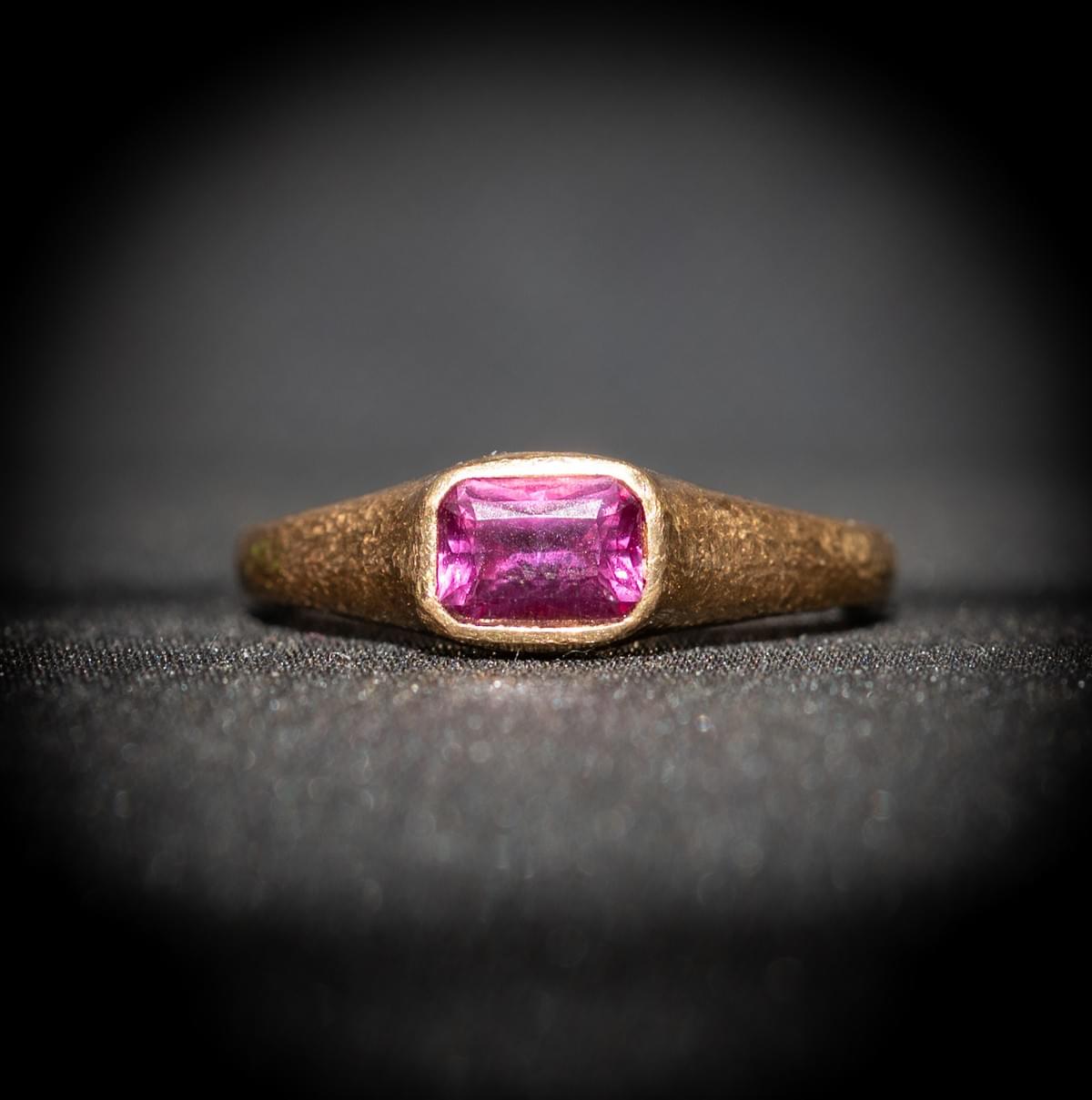 Hand Hammered 18kt Yellow Gold Ring with Unheated Pink Sapphire