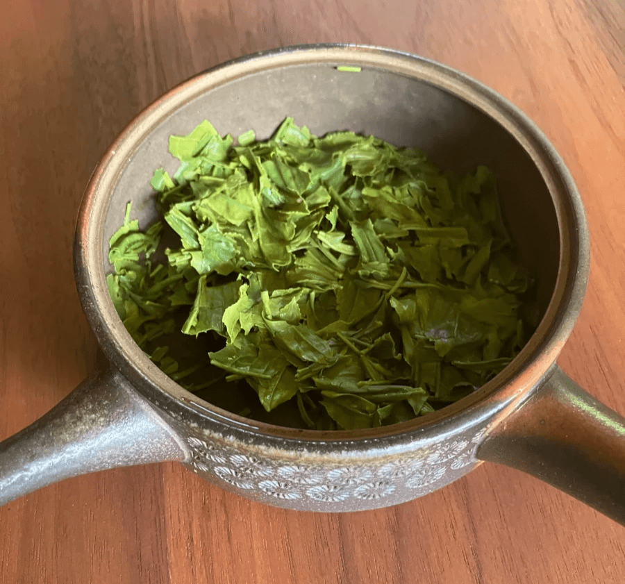 Each of our tea blends is crafted with passion and precision by skilled artisans. We believe in preserving traditional Japanese tea-making techniques to deliver authentic flavors that transport you to serene tea fields. Artisan Craftsmanship What We Offer 日本茶、主に煎茶の通販。海外、主に米国向けに販売します。 Each of our tea blends is crafted with passion and precision by skilled artisans. We believe in preserving traditional Japanese tea-making techniques to deliver authentic flavors that transport you to serene tea fields. Artisan Craftsmanship What We Offer 日本茶、主に煎茶の通販。海外、主に米国向けに販売します。