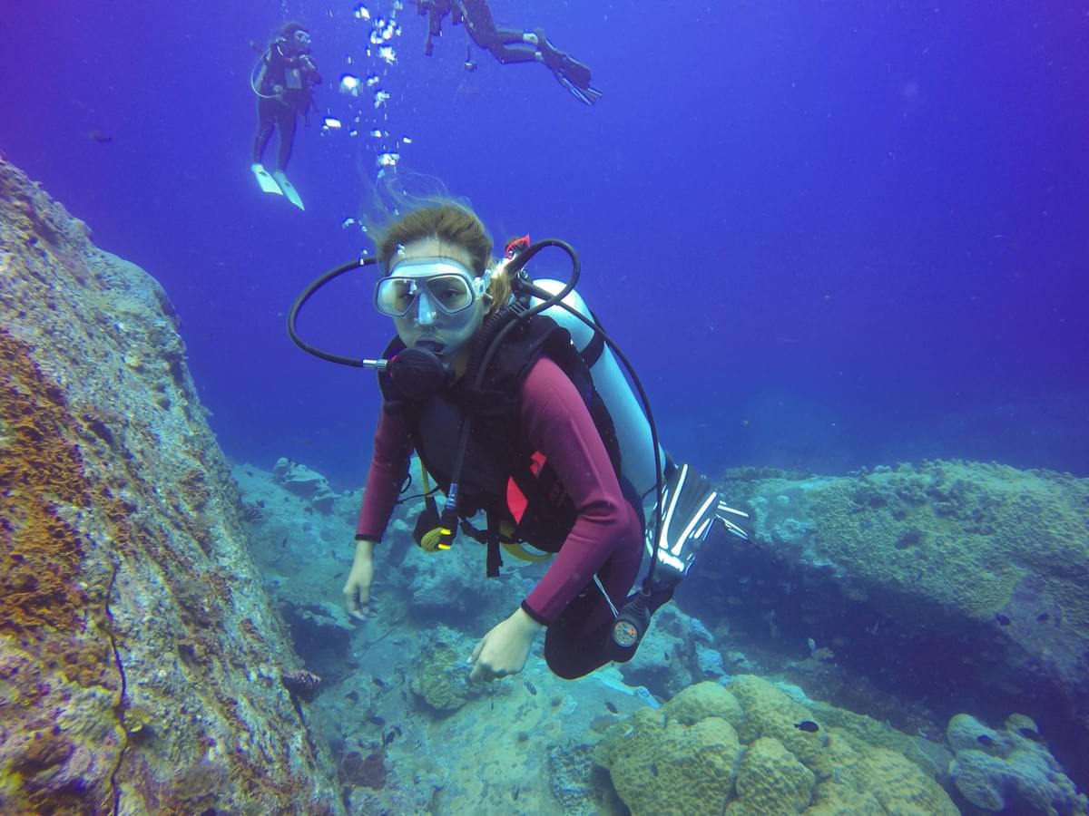 Crystal clear waters for diving and fishing enthusiasts. Crystal clear waters for diving and fishing enthusiasts.