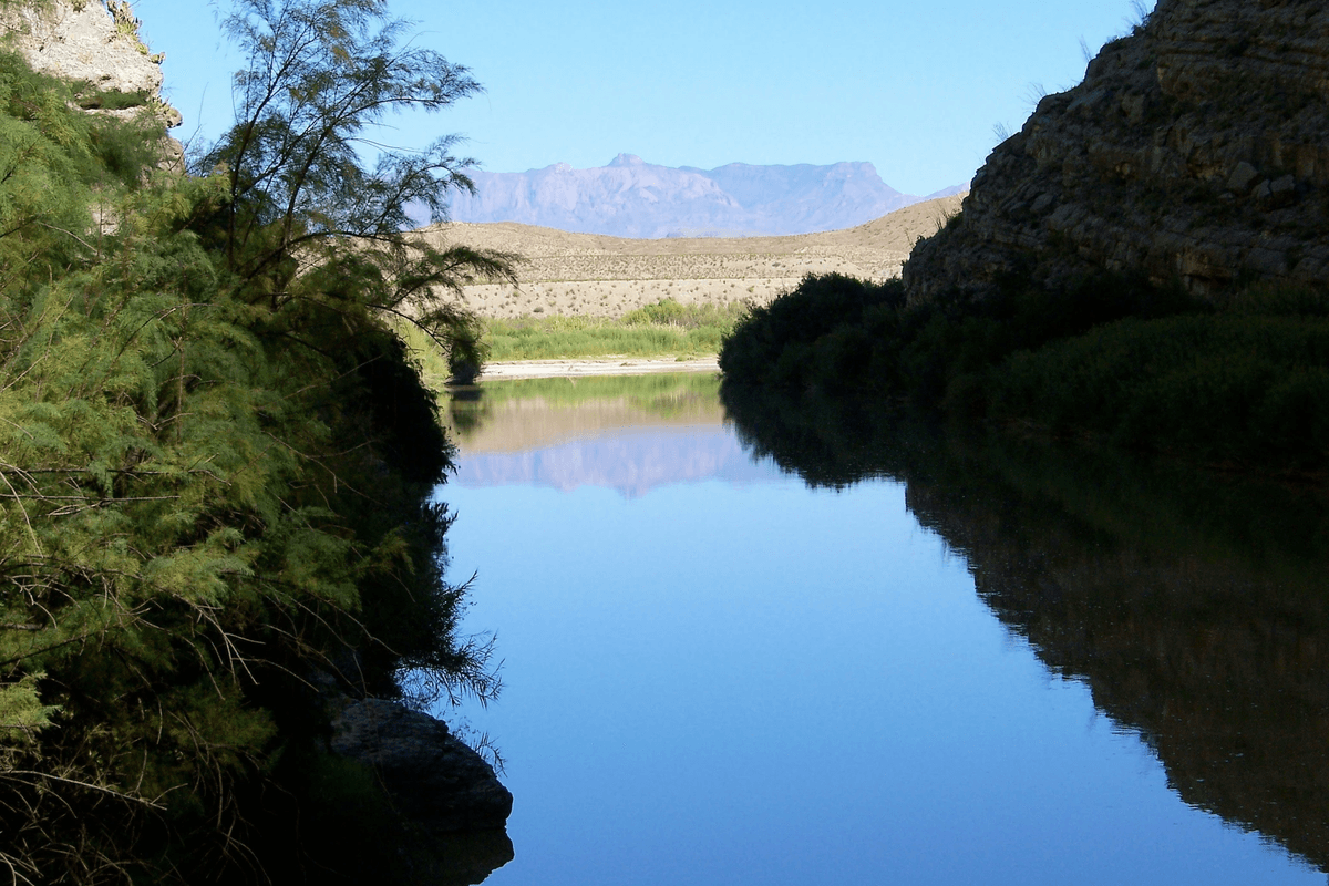 camping nature et rivière camping nature et rivière