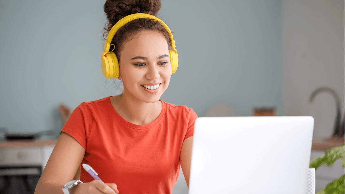 Crea y vende cursos online rentables en 9 pasos. Crea y vende cursos online rentables en 9 pasos.